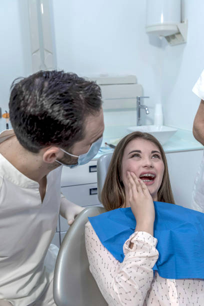 Best Emergency Tooth Extraction in Alanes Ridge, CA